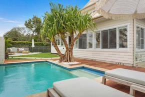 Fuller Holidays - Hacienda, Luxury 5 bedroom home with pool, Byron Bay